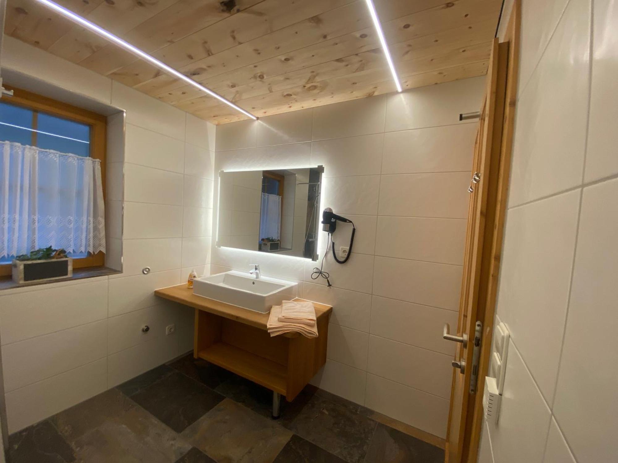 Landhaus Riesneralm Donnersbachwald Δωμάτιο φωτογραφία